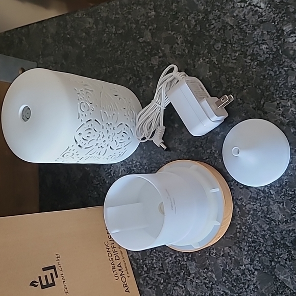 Earnestly Living Ultrasonic Aroma Diffuser - Picture 6 of 10